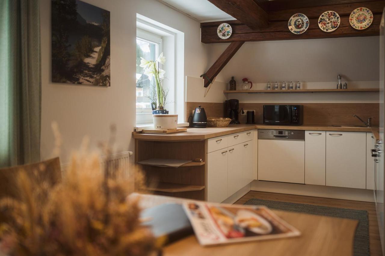 Appartement Altes Pfarrhaus à Altaussee Extérieur photo
