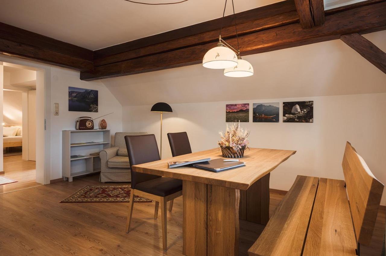 Appartement Altes Pfarrhaus à Altaussee Extérieur photo